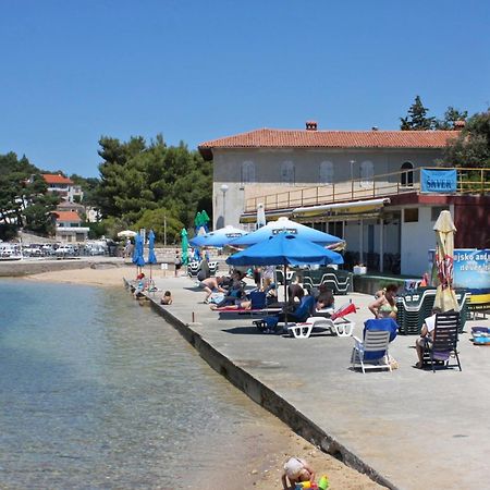 Apartments And Rooms With Parking Space Palit, Rab - 5061 Exterior foto