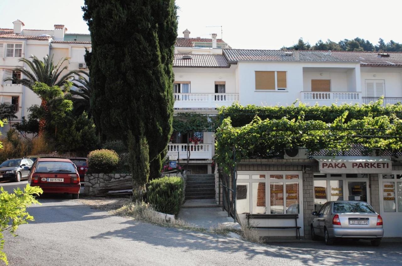 Apartments And Rooms With Parking Space Palit, Rab - 5061 Exterior foto