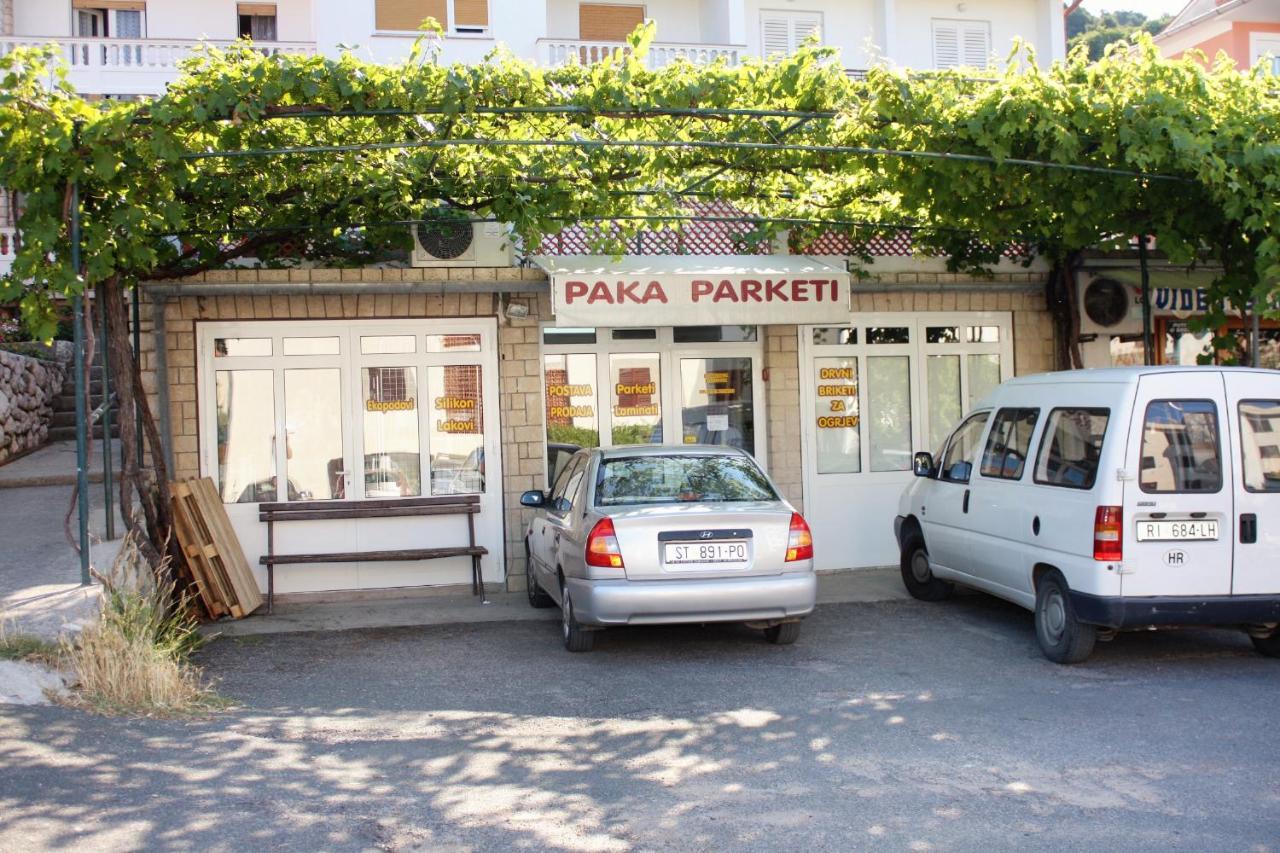 Apartments And Rooms With Parking Space Palit, Rab - 5061 Exterior foto