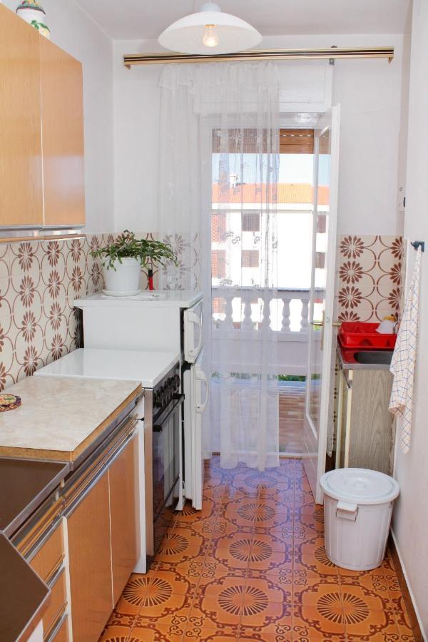 Apartments And Rooms With Parking Space Palit, Rab - 5061 Exterior foto