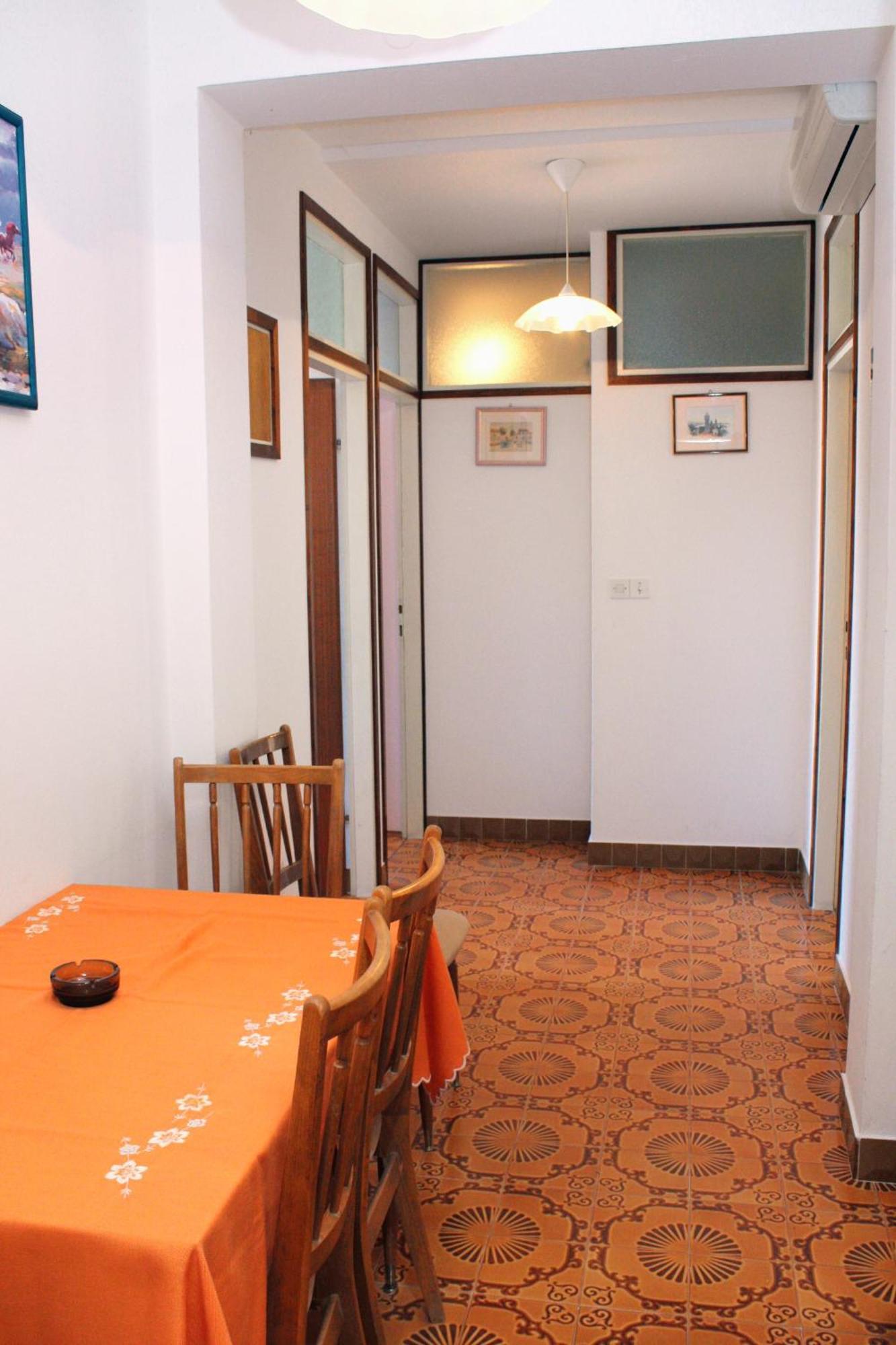Apartments And Rooms With Parking Space Palit, Rab - 5061 Habitación foto